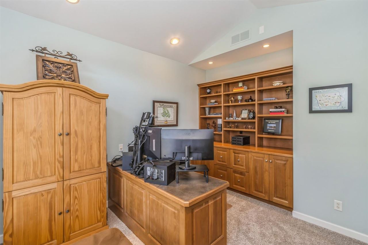 1008 Highland Park Cir