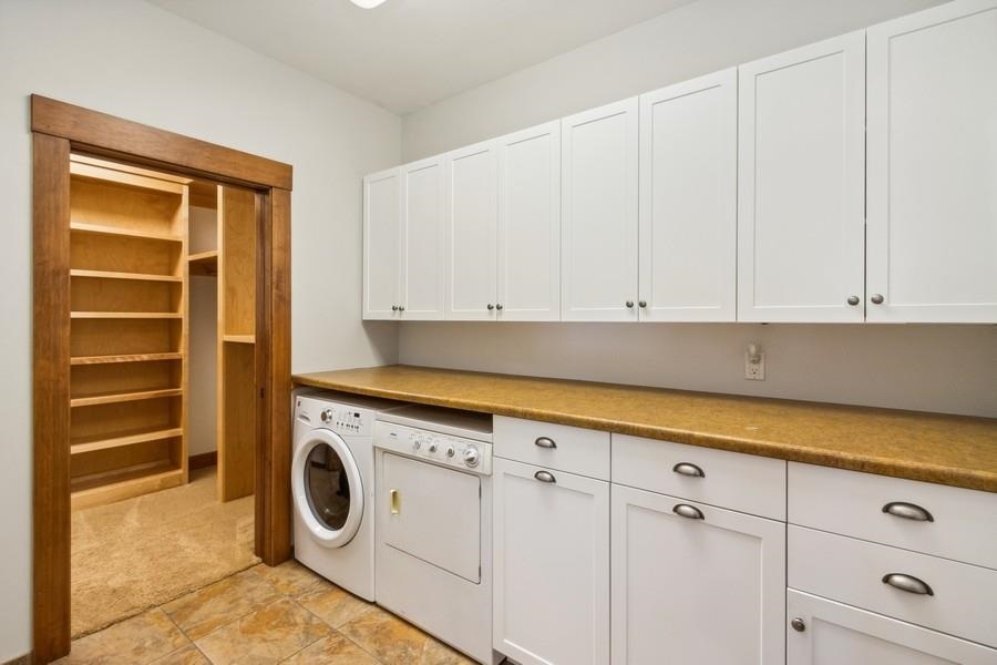 3747 Cottage Reserve Rd NE