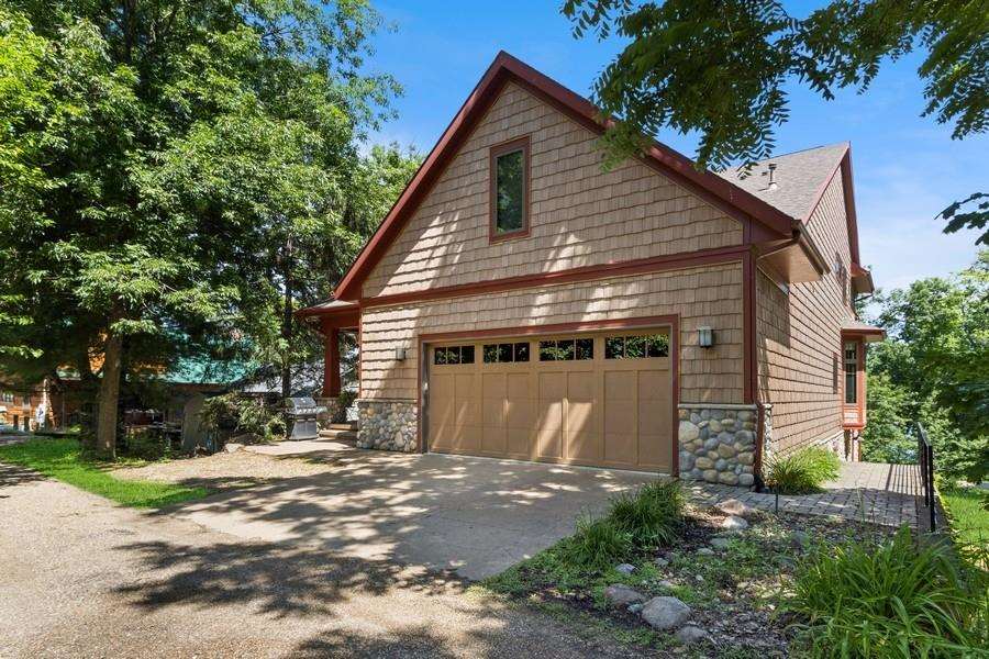 3747 Cottage Reserve Rd NE