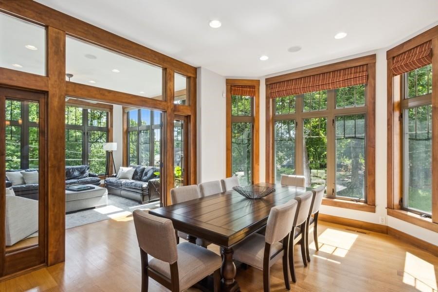 3747 Cottage Reserve Rd NE