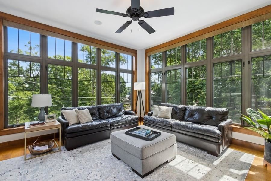 3747 Cottage Reserve Rd NE