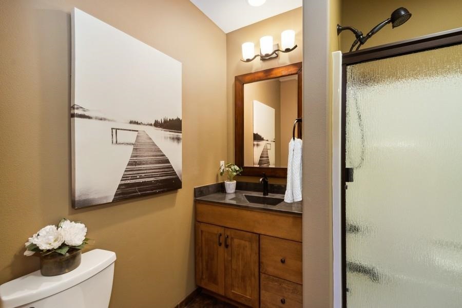 3747 Cottage Reserve Rd NE