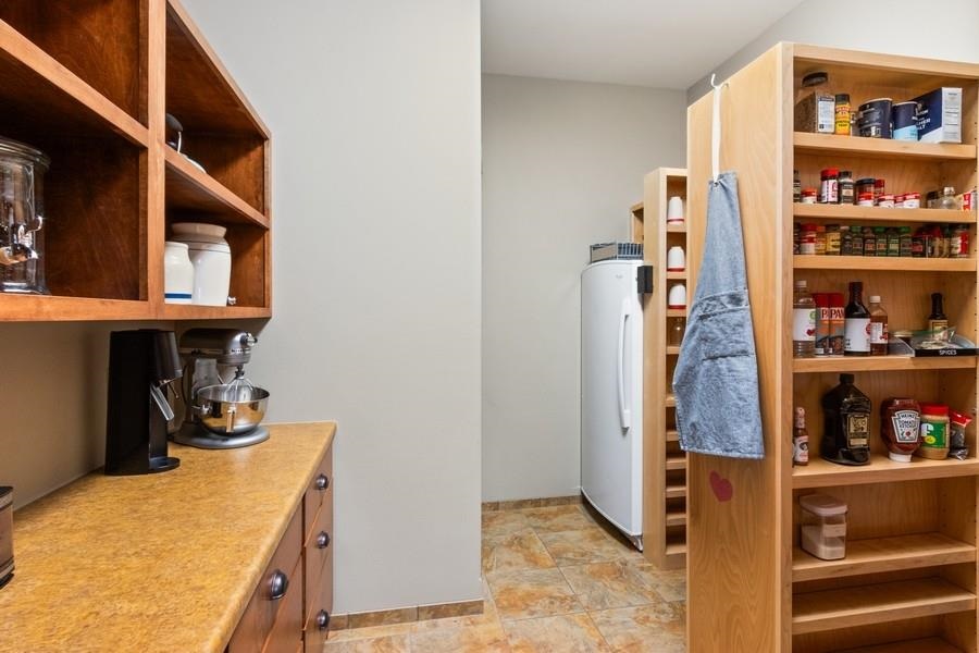 3747 Cottage Reserve Rd NE