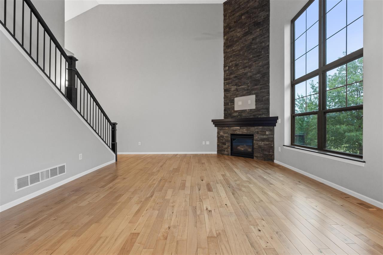 708 Mission Point Rd