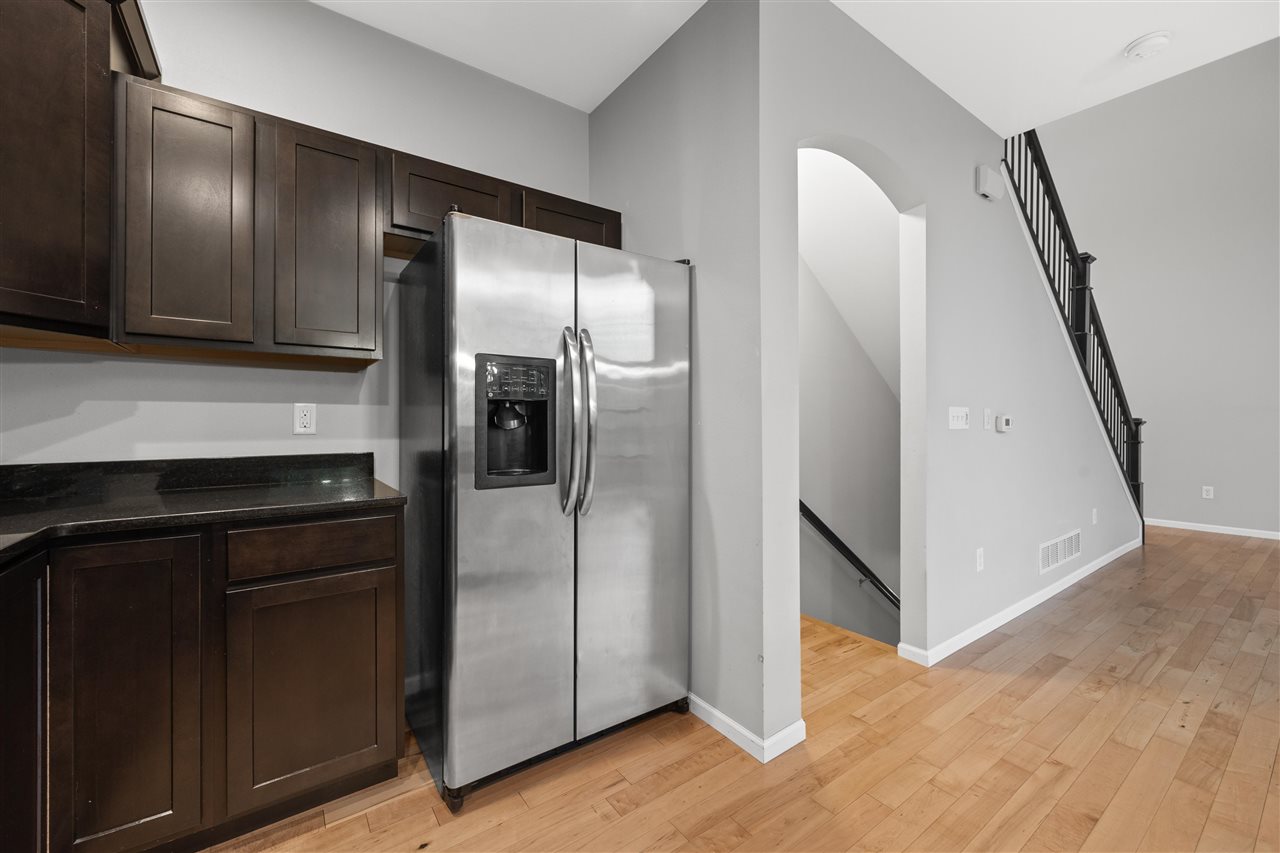 708 Mission Point Rd