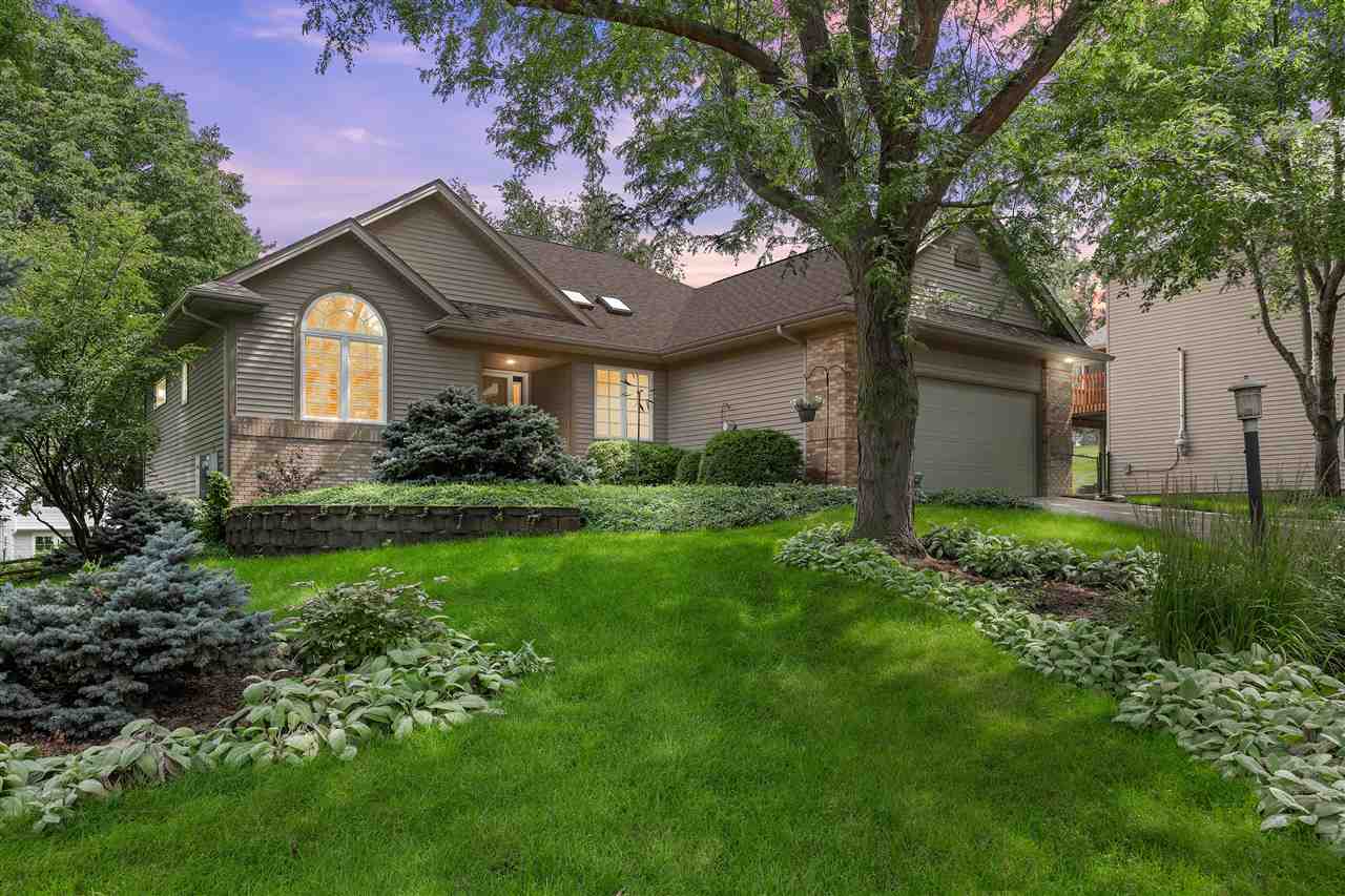 445 Breconshire Lane