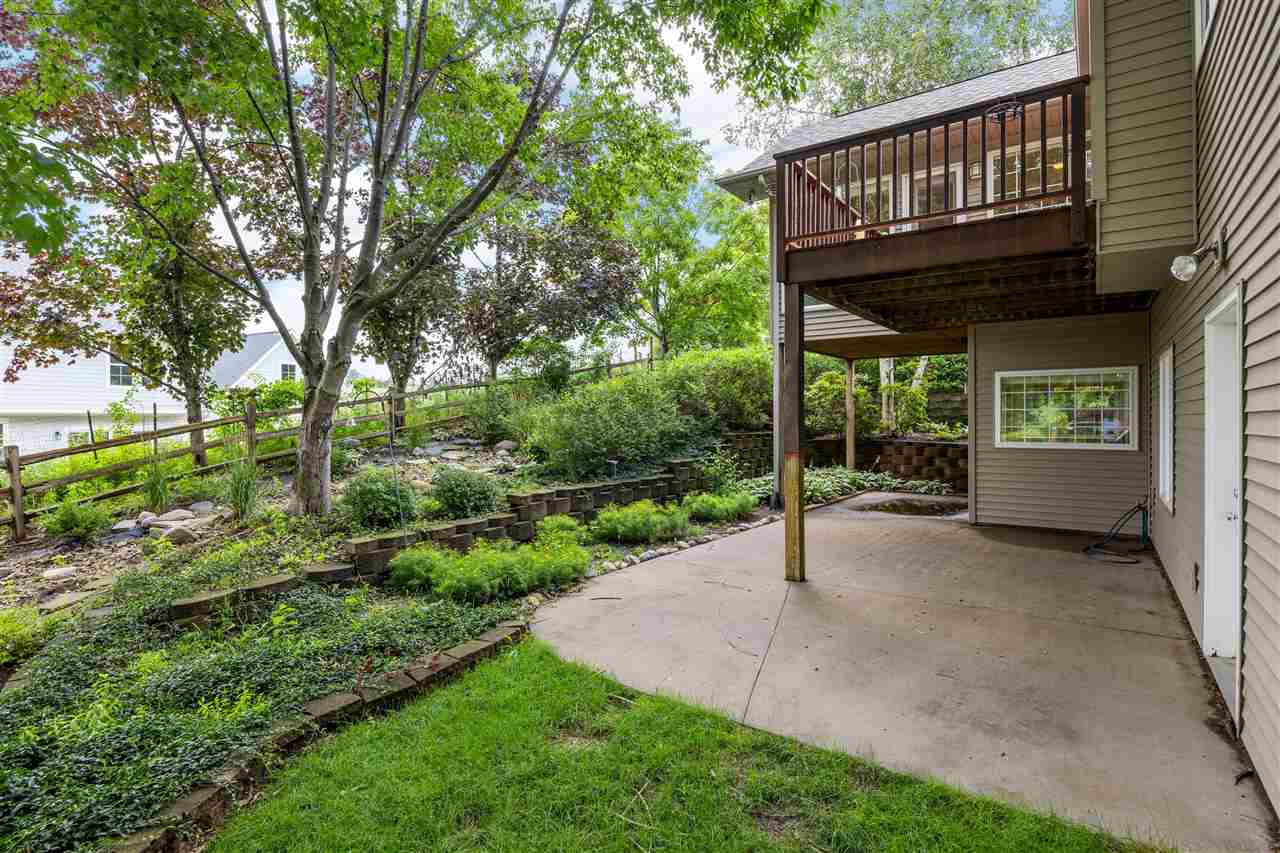 445 Breconshire Lane