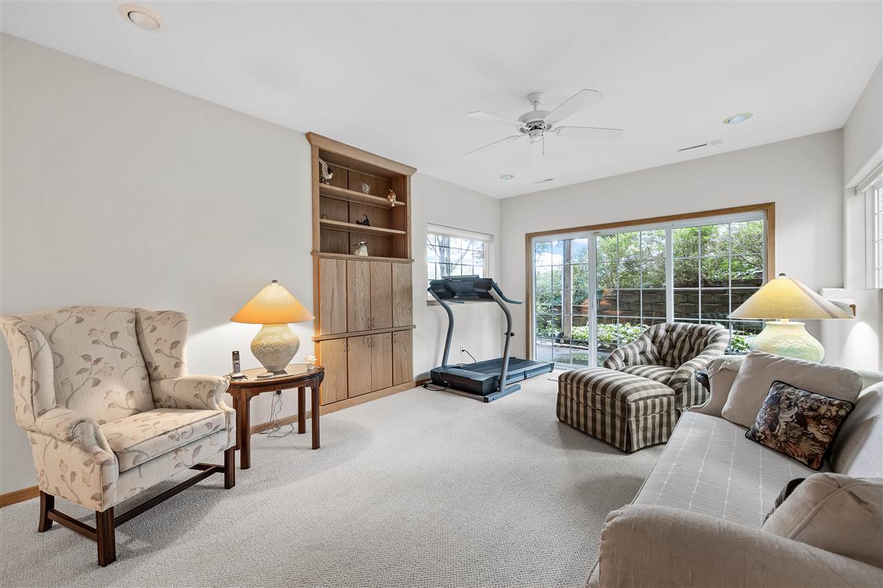 445 Breconshire Lane