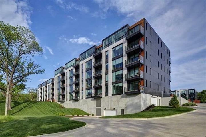 1 University Way Unit: 207