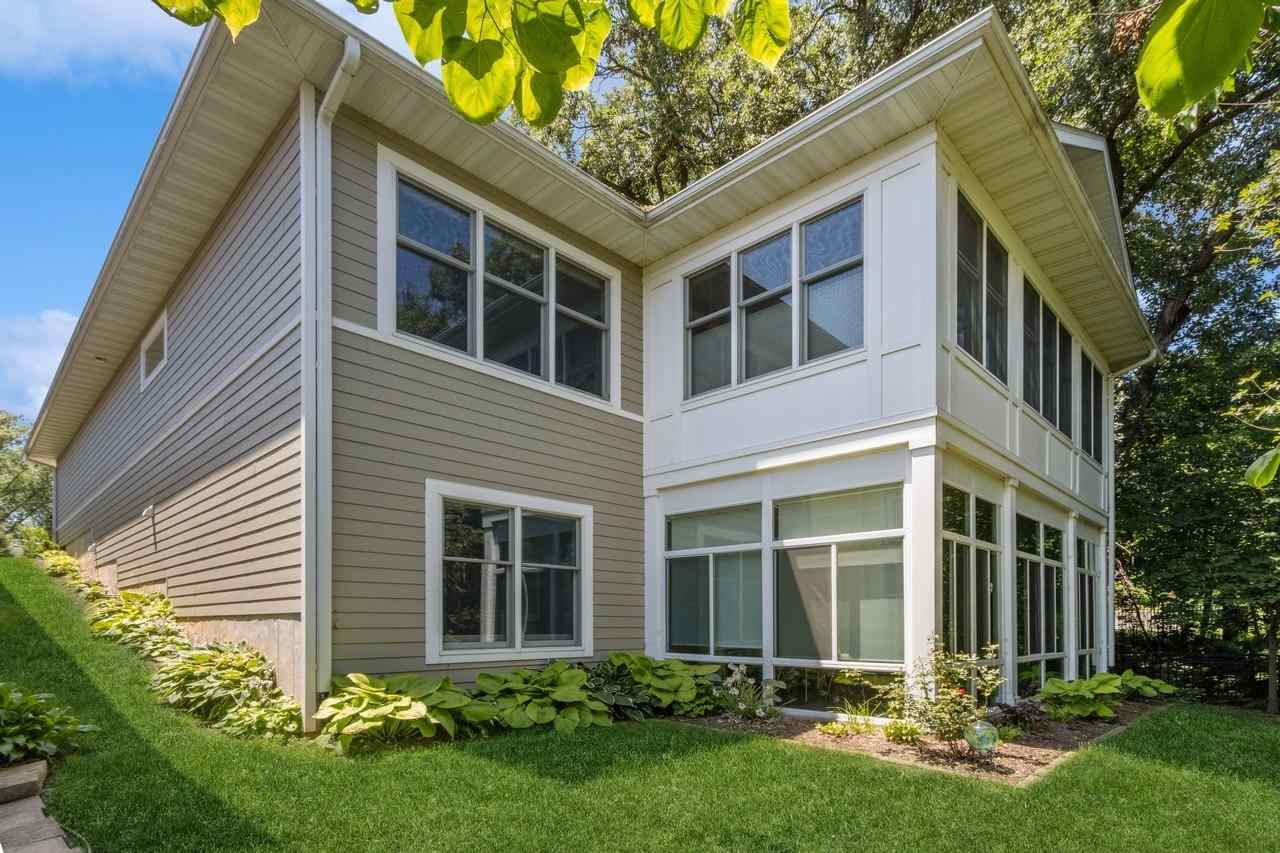 52 Marietta Ave