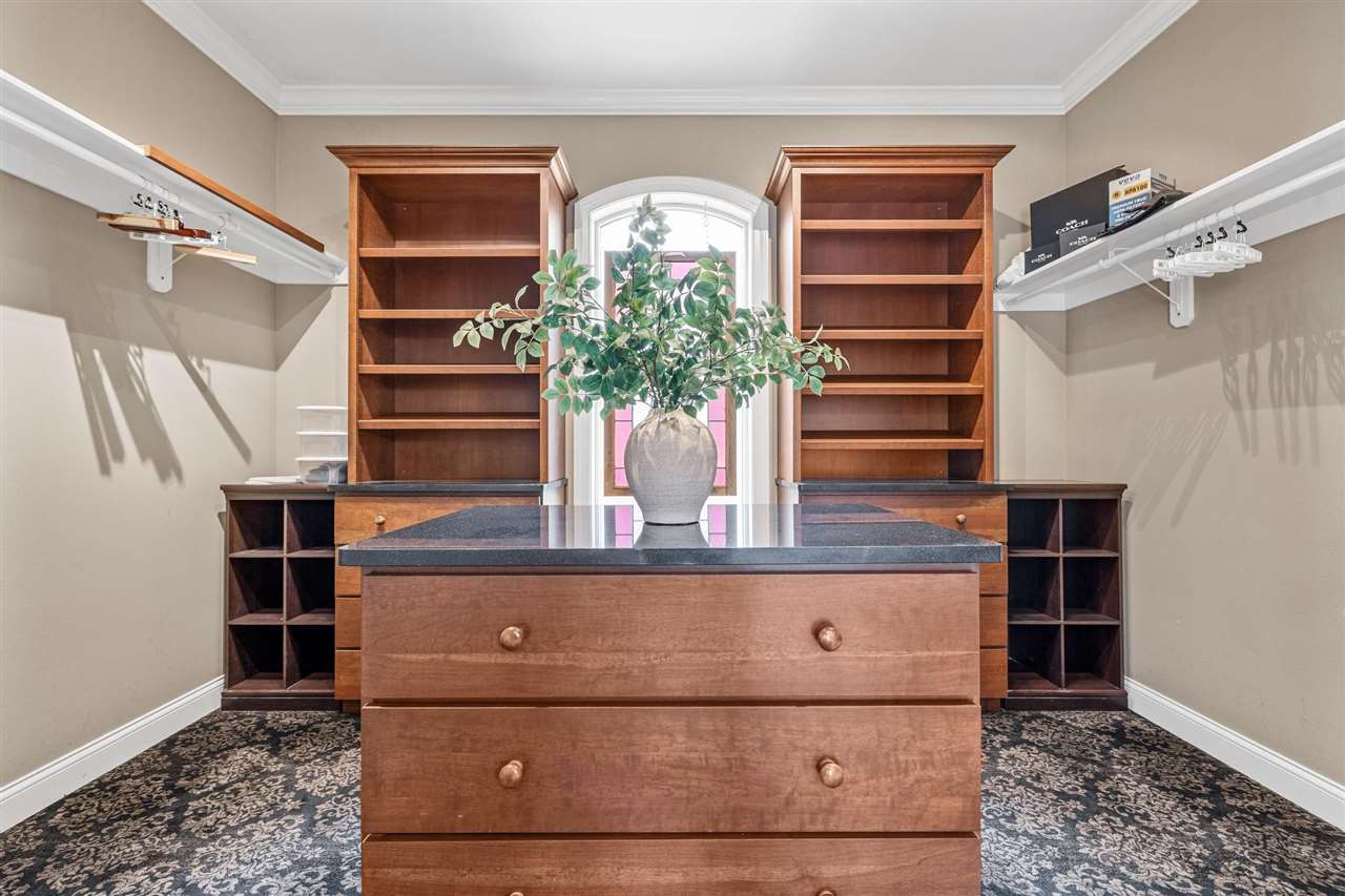 2020 Forest Hill Trace