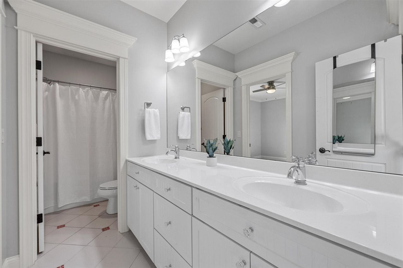 2020 Forest Hill Trace