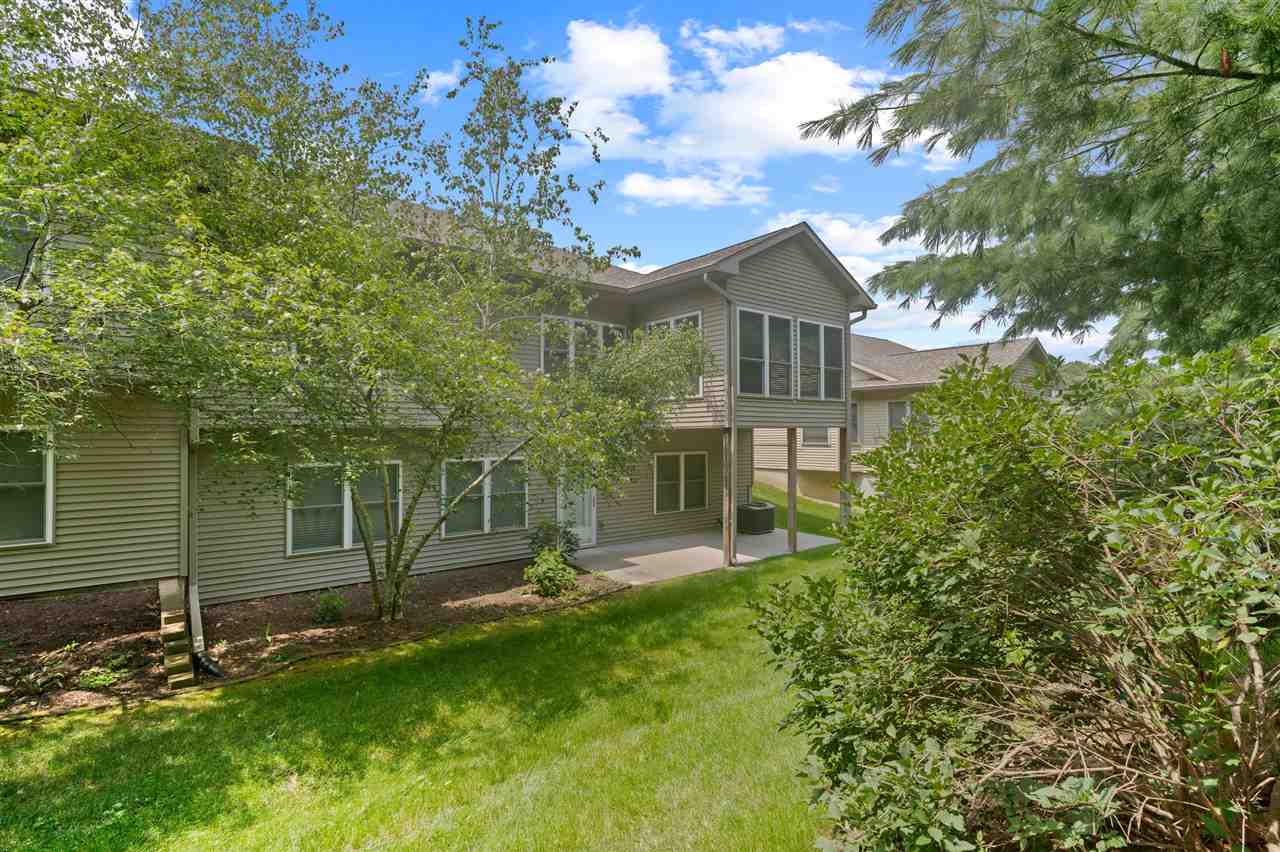 2243 Jessica Ln