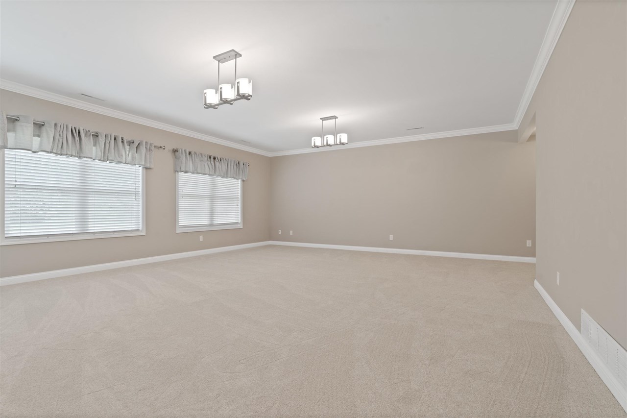 2243 Jessica Ln