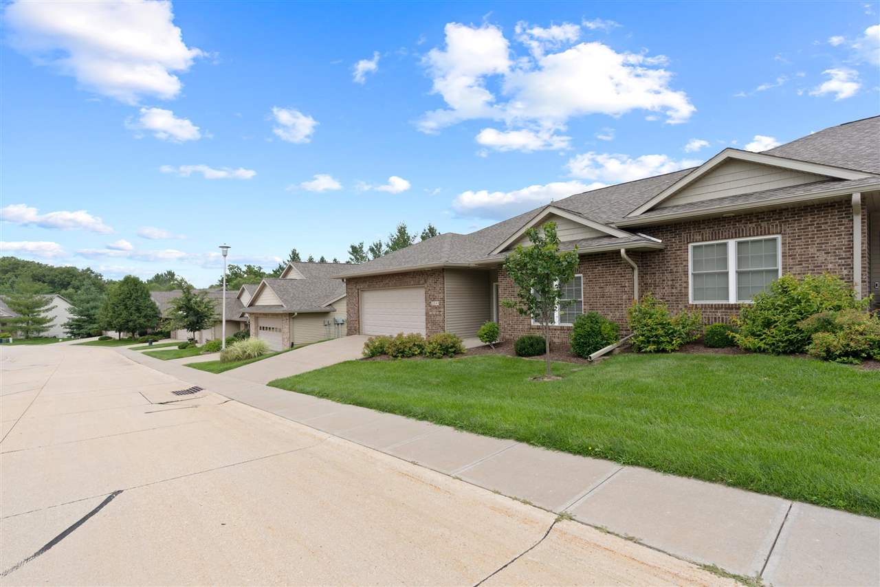2243 Jessica Ln