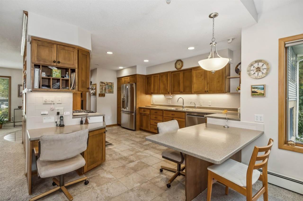 317 Windsor Dr