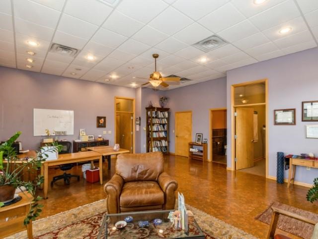 610 Eastbury Dr Unit: 5
