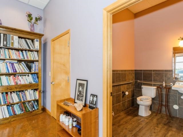 610 Eastbury Dr Unit: 5