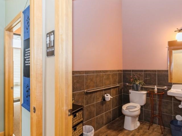 610 Eastbury Dr Unit: 5