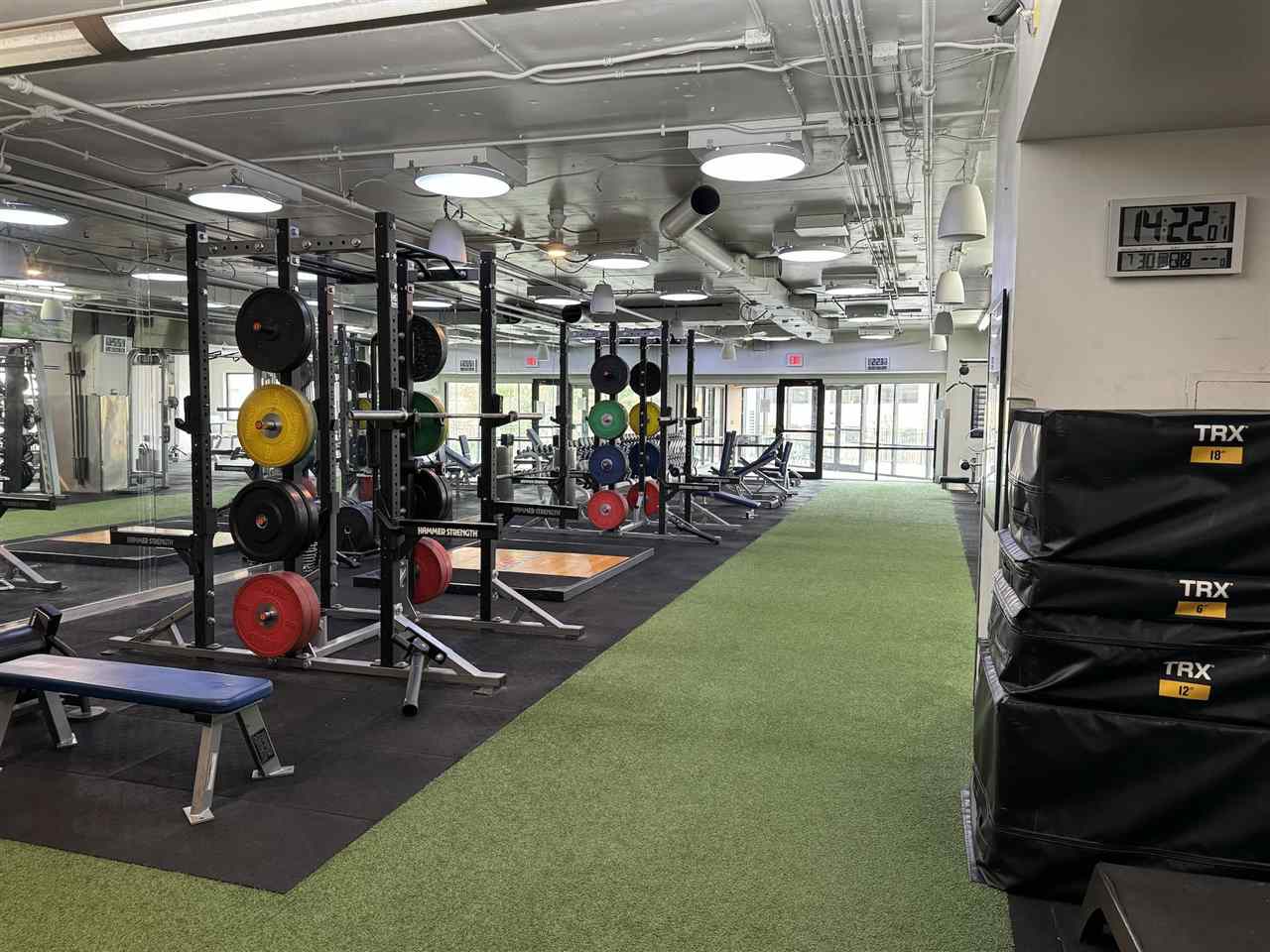 221 E College St Unit: No. 1208