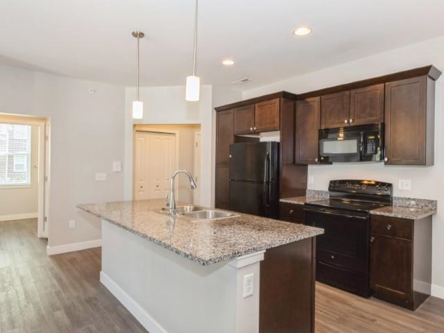 2165 Willenbrock Cir