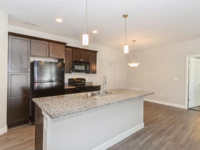 2165 Willenbrock Cir