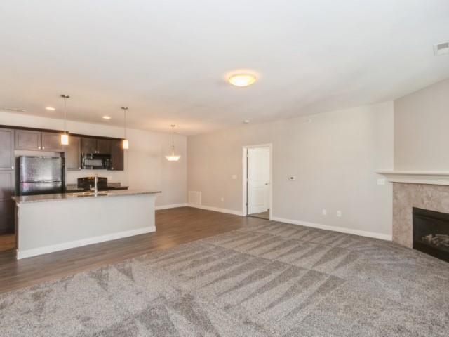 2165 Willenbrock Cir