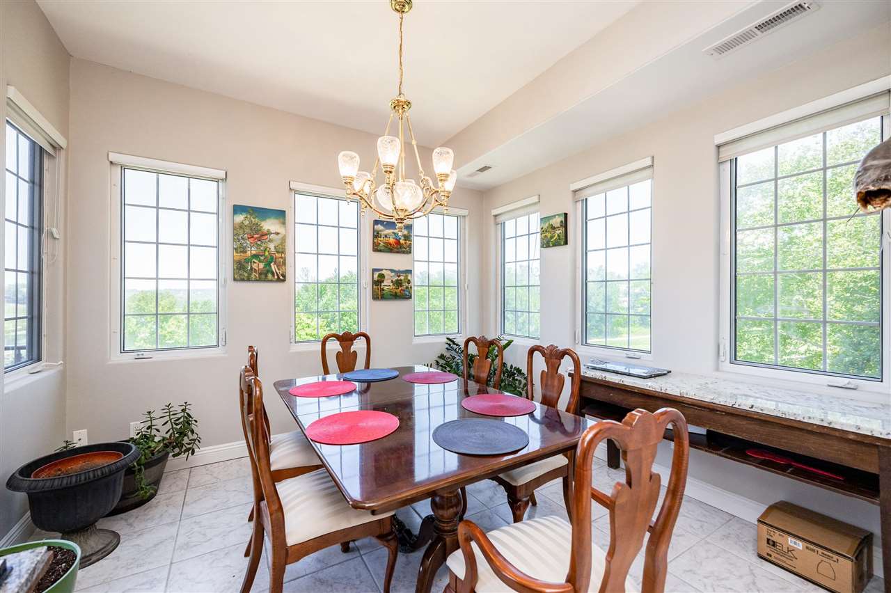 255 Holiday Rd Unit: 3