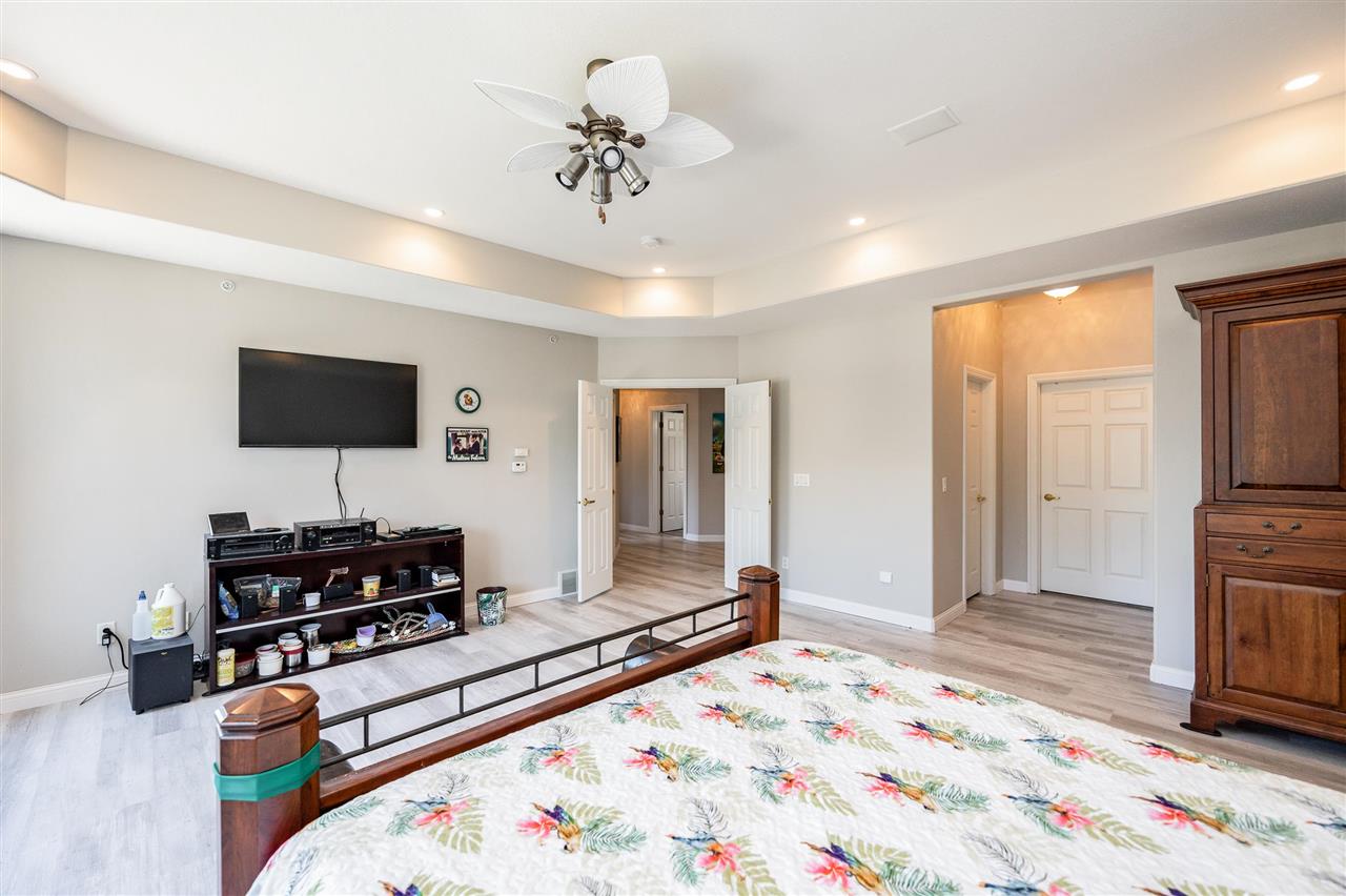 255 Holiday Rd Unit: 3