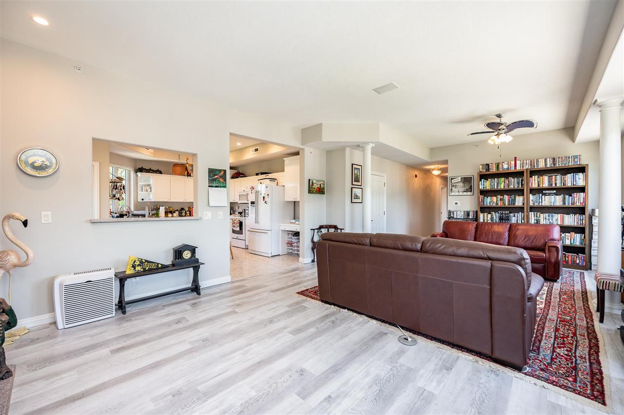 255 Holiday Rd Unit: 3