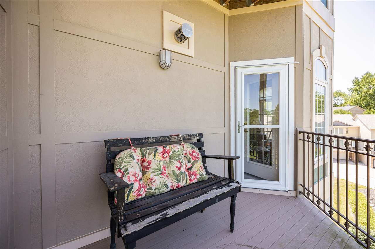 255 Holiday Rd Unit: 3