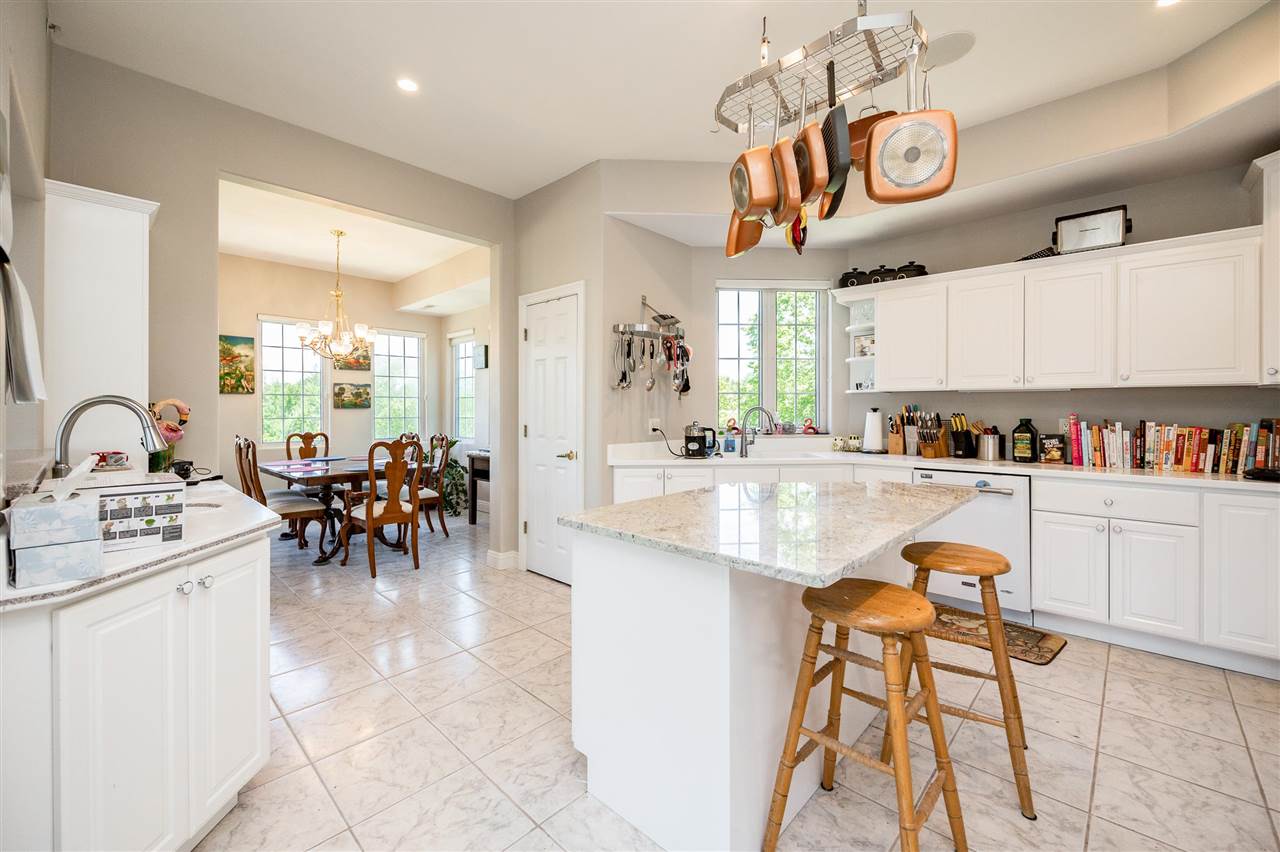 255 Holiday Rd Unit: 3