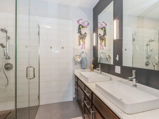 1300 Melrose Ave Unit: 303