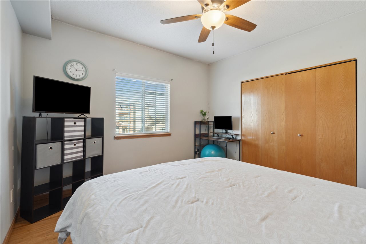 2743 Triple Crown Ln Unit: 8