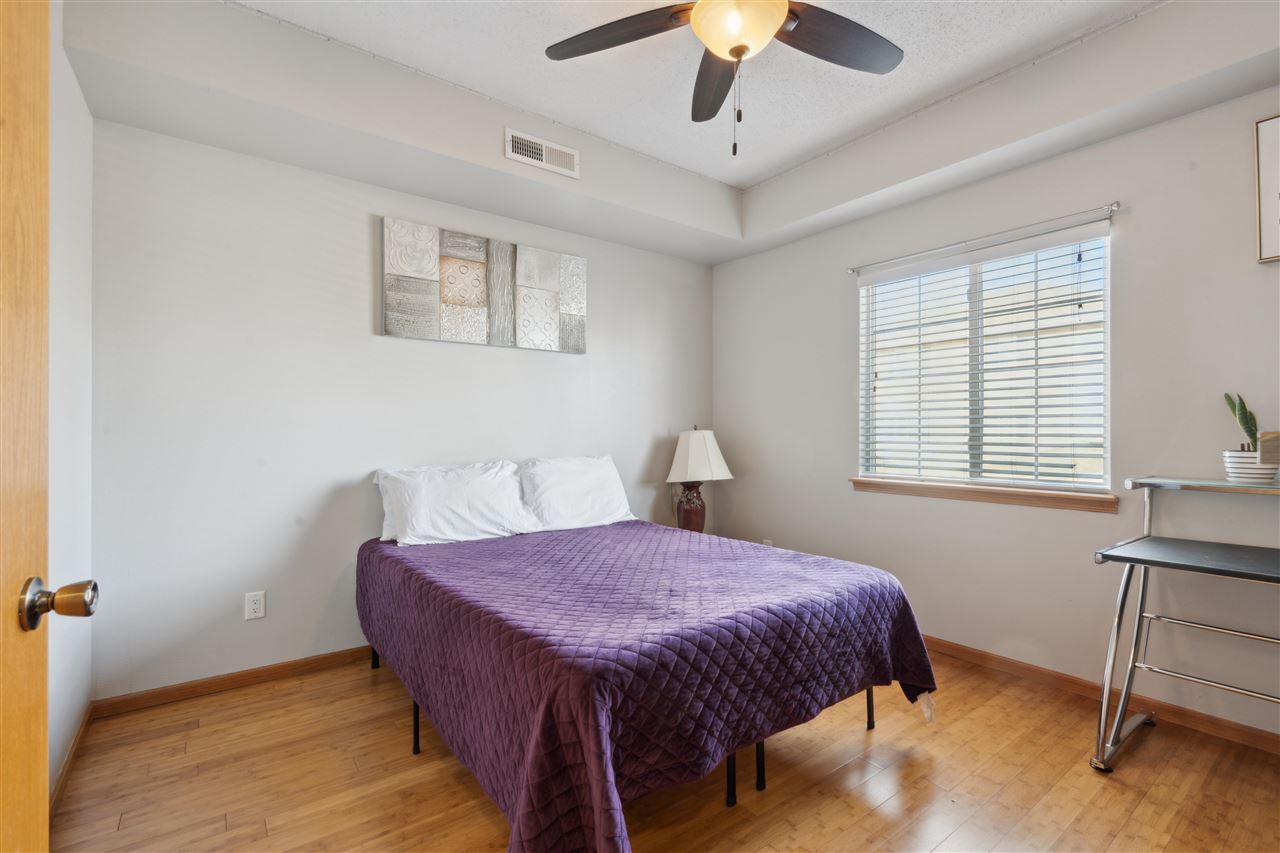 2743 Triple Crown Ln Unit: 8