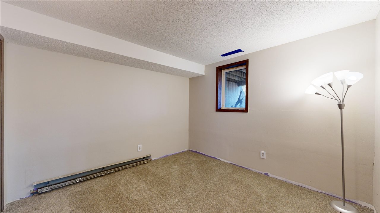 2368 Oak Grove Ln NE