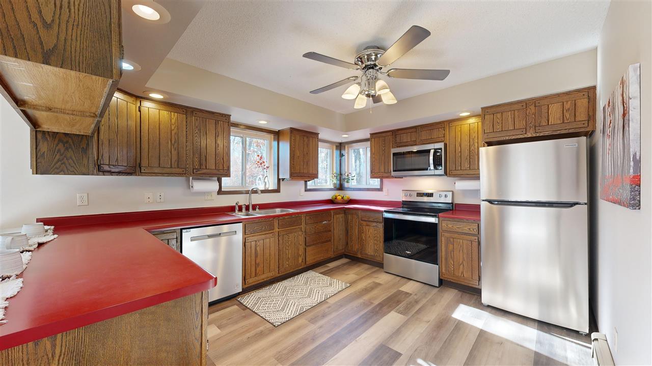 2368 Oak Grove Ln NE