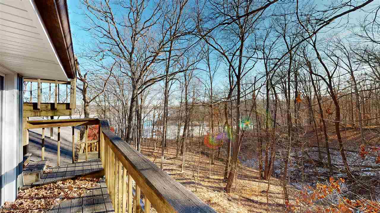 2368 Oak Grove Ln NE