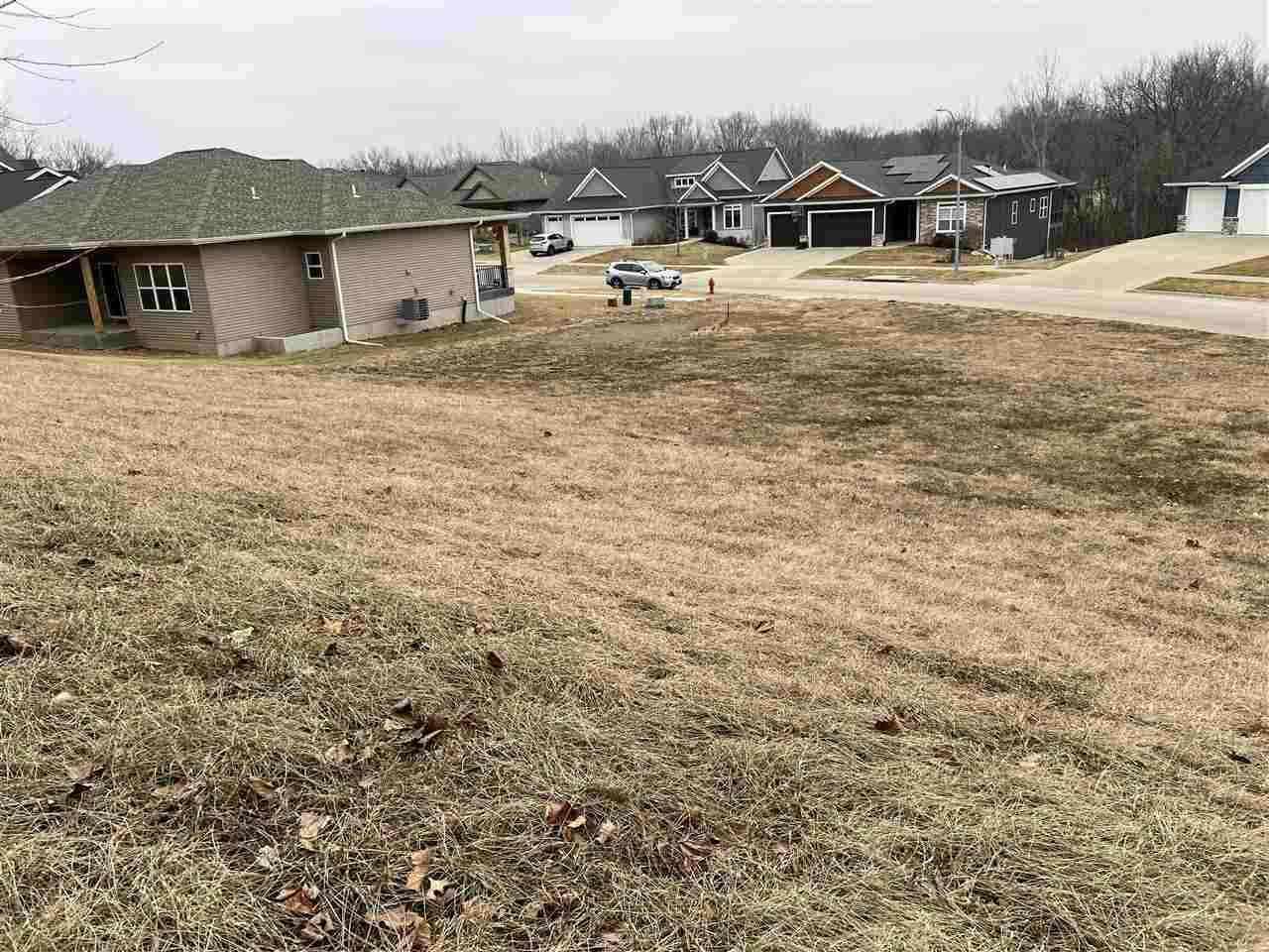 851 Silver Ln
