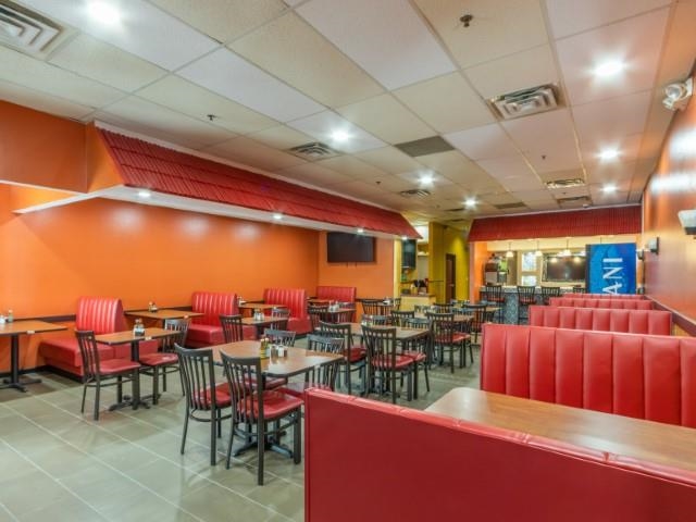 725 Mormon Trek Blvd