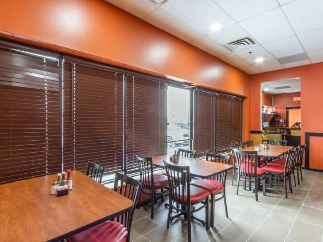 725 Mormon Trek Blvd