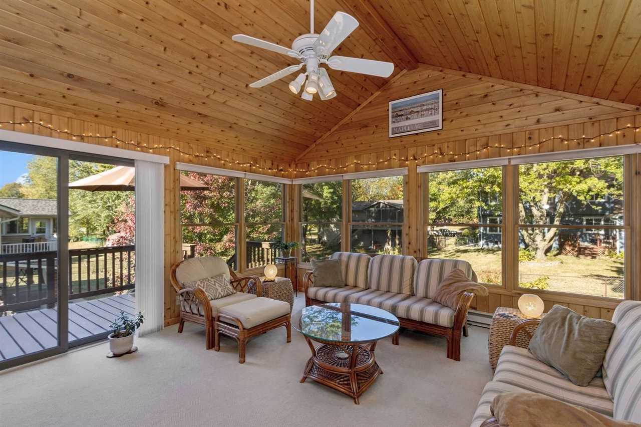 1331 Chamberlain Dr