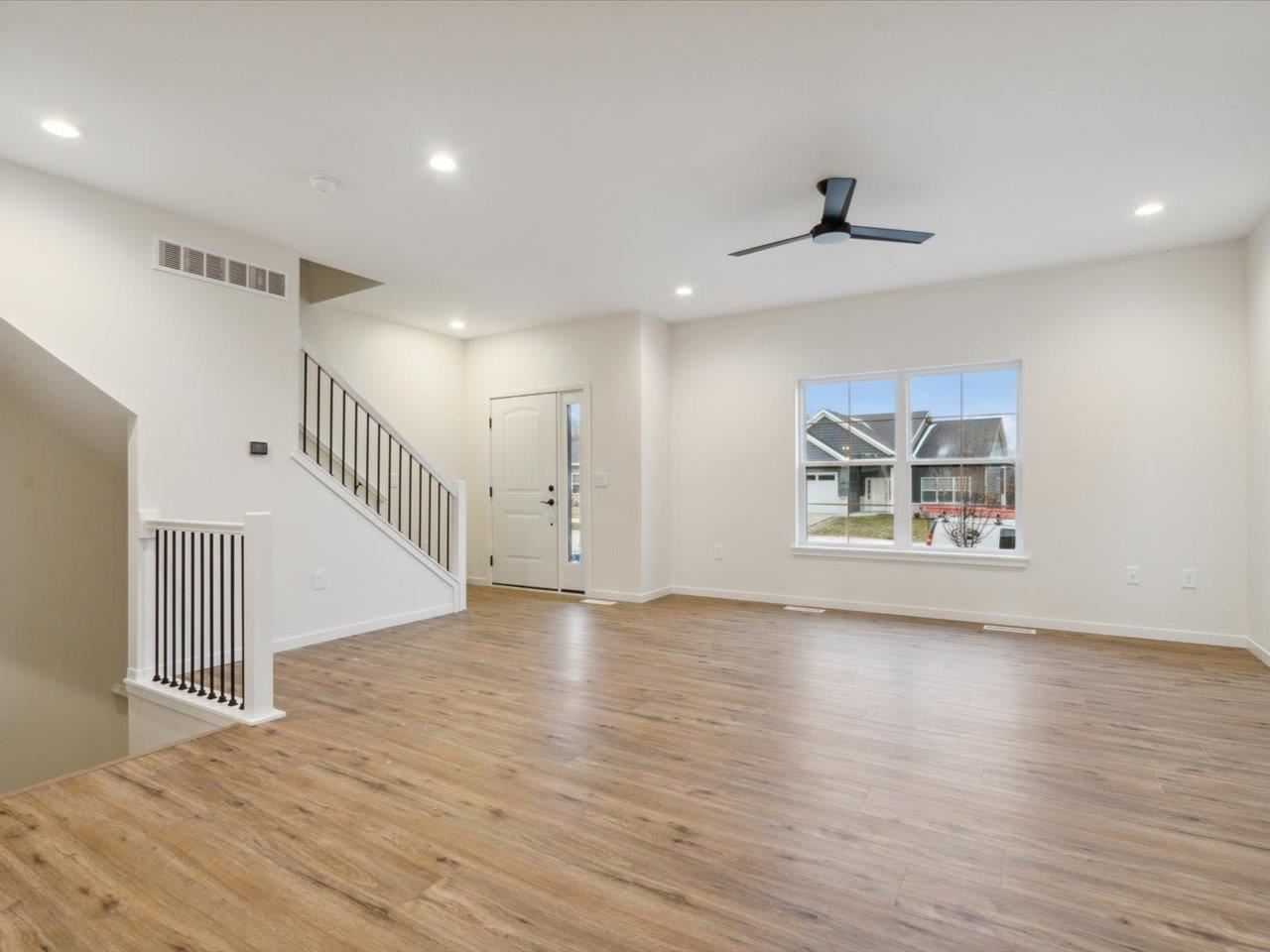 4729 Preston Ln