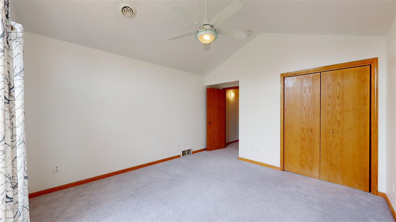 46 Camborne Cir