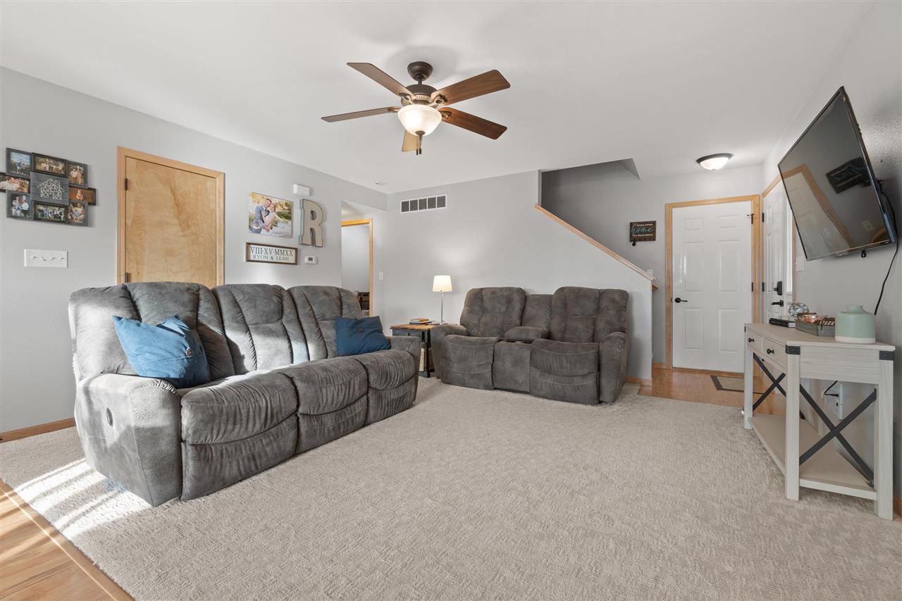 2174 Westminster Circle