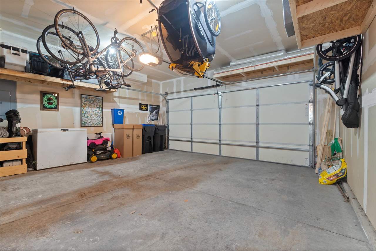 2174 Westminster Circle