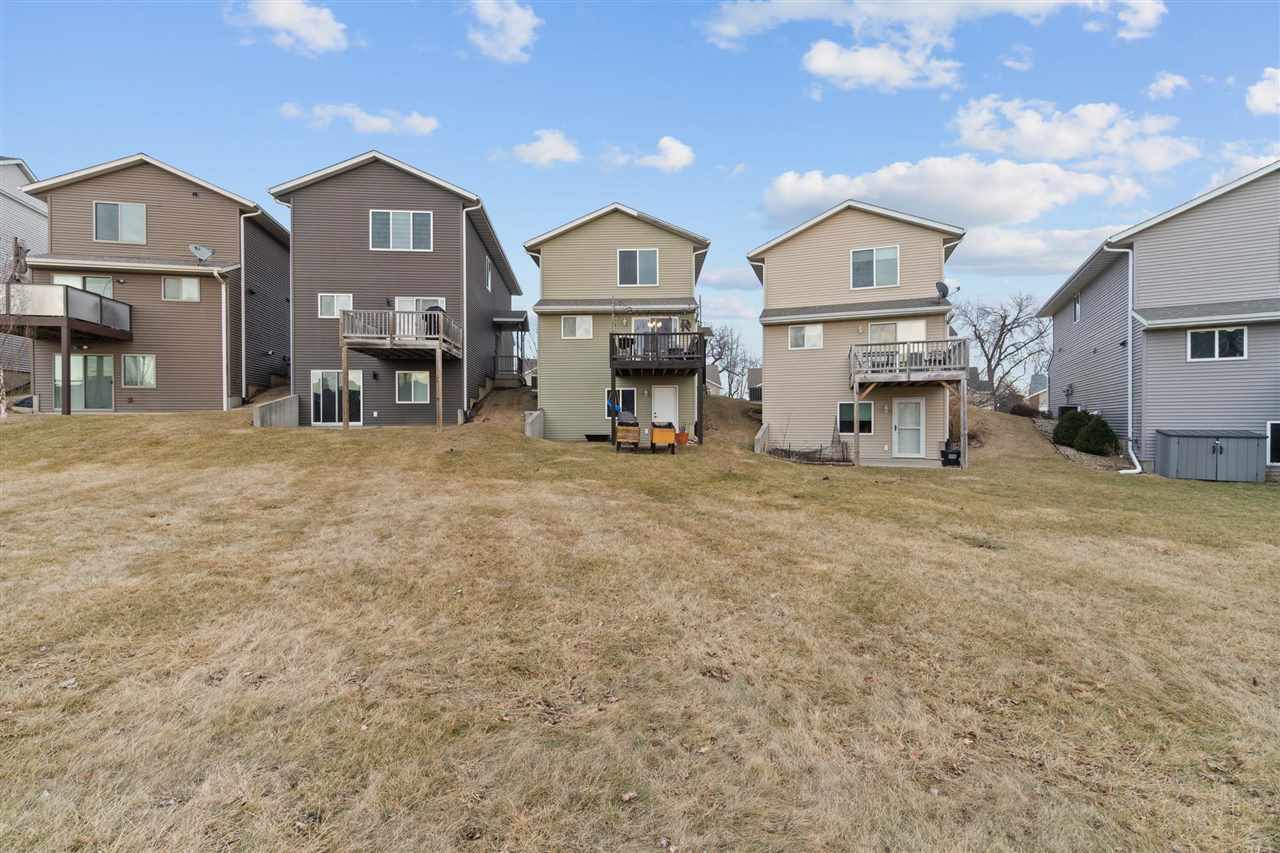 2174 Westminster Circle