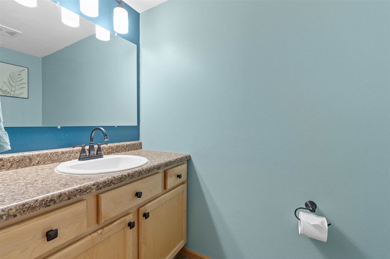 2174 Westminster Circle