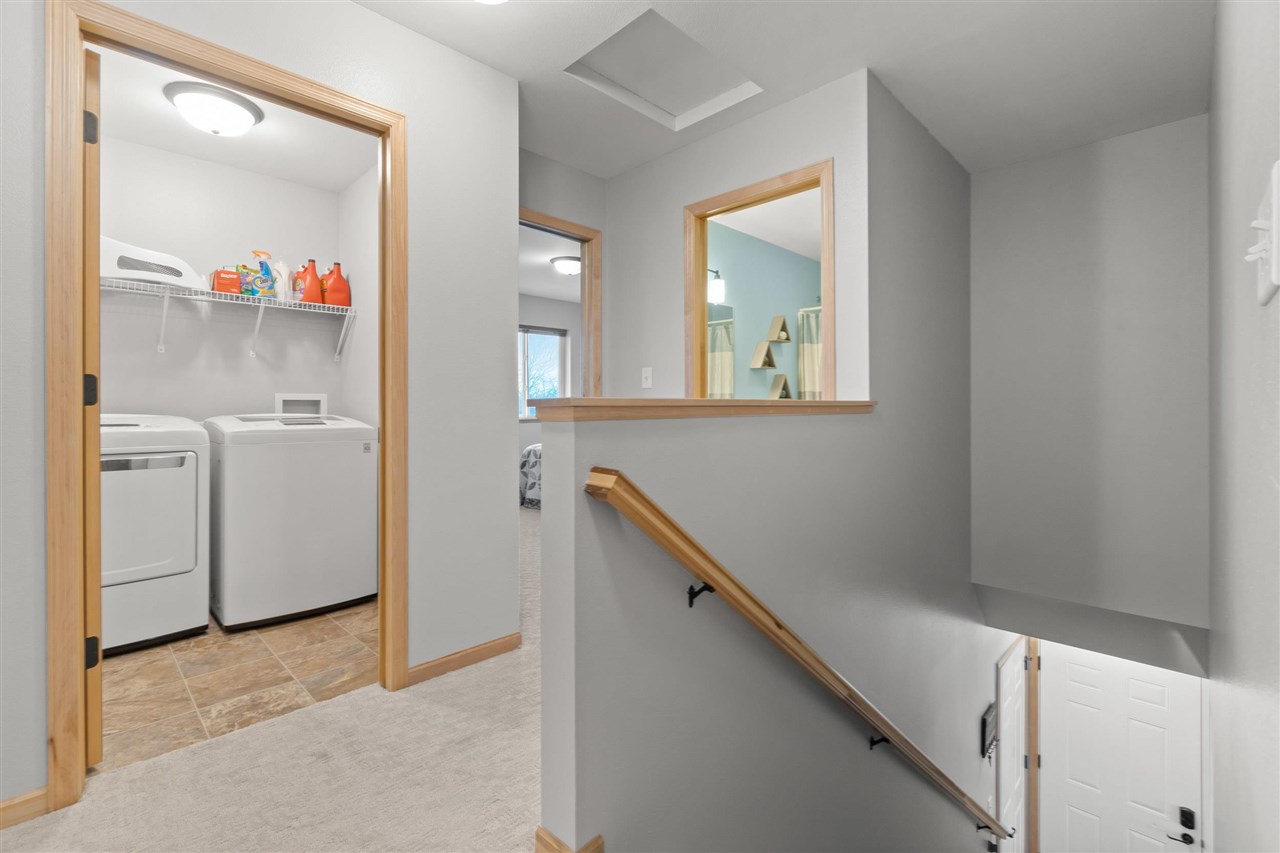 2174 Westminster Circle