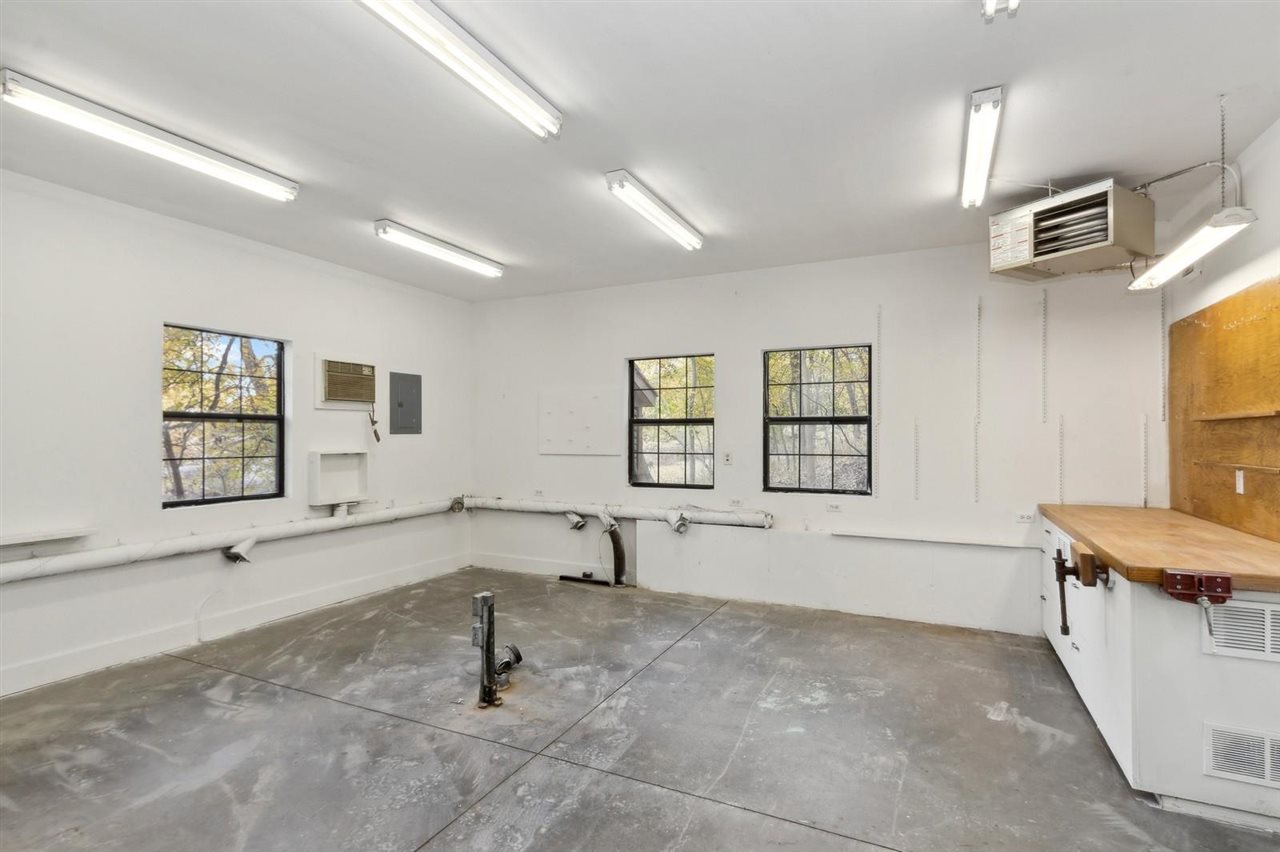 524 W Park Rd